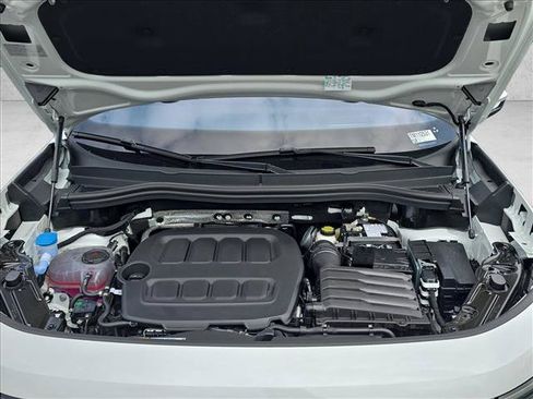 New 2026 Volkswagen Tiguan SEL R-Line AWD/4WD image 21