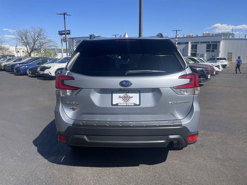 Used 2021 Subaru Forester Premium w/ Popular Package #1 image 6