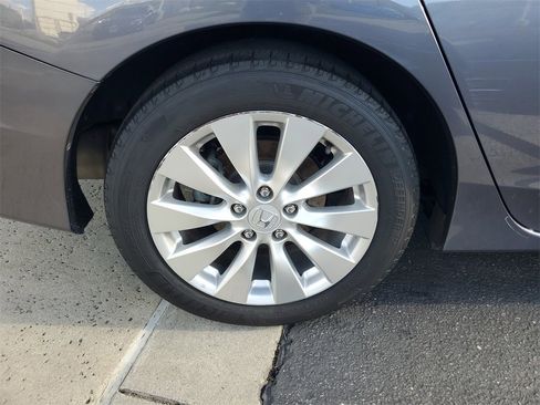 Used 2015 Honda Accord EX-L image 6