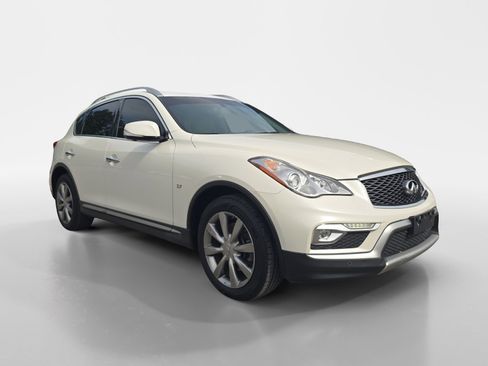 Used 2017 INFINITI QX50 AWD w/ Premium Plus Package image 8