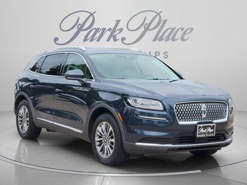 Used 2021 Lincoln Nautilus FWD w/ Equipment Group 101A image 5
