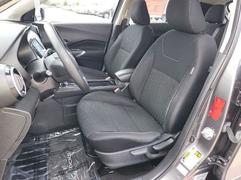 Certified 2022 Nissan Kicks SV image 12