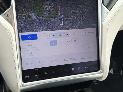 Used 2018 Tesla Model X 100D image 11