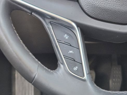 Used 2017 Cadillac XT5 Premium Luxury image 38