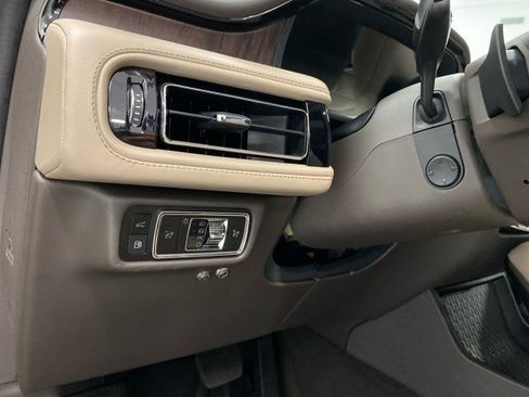 Certified 2023 Lincoln Aviator Grand Touring w/ Equipment Group 301A image 18