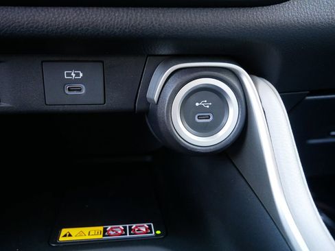 Certified 2025 Toyota Grand Highlander AWD image 23