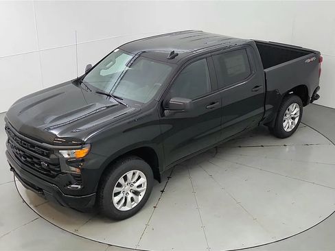 Used 2023 Chevrolet Silverado 1500 Custom w/ LPO, Dark Essentials Package image 37