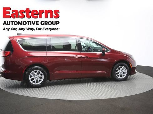 Used 2023 Chrysler Voyager LX FWD image 43