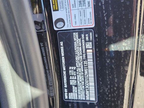 Used 2025 MINI Cooper 2-Door Hardtop image 39