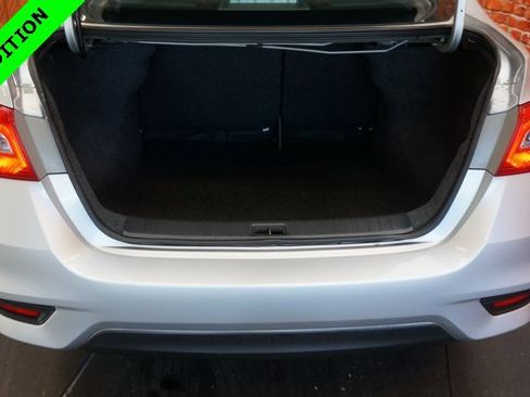 Certified 2019 Nissan Sentra SV w/ Special Edition Package image 43