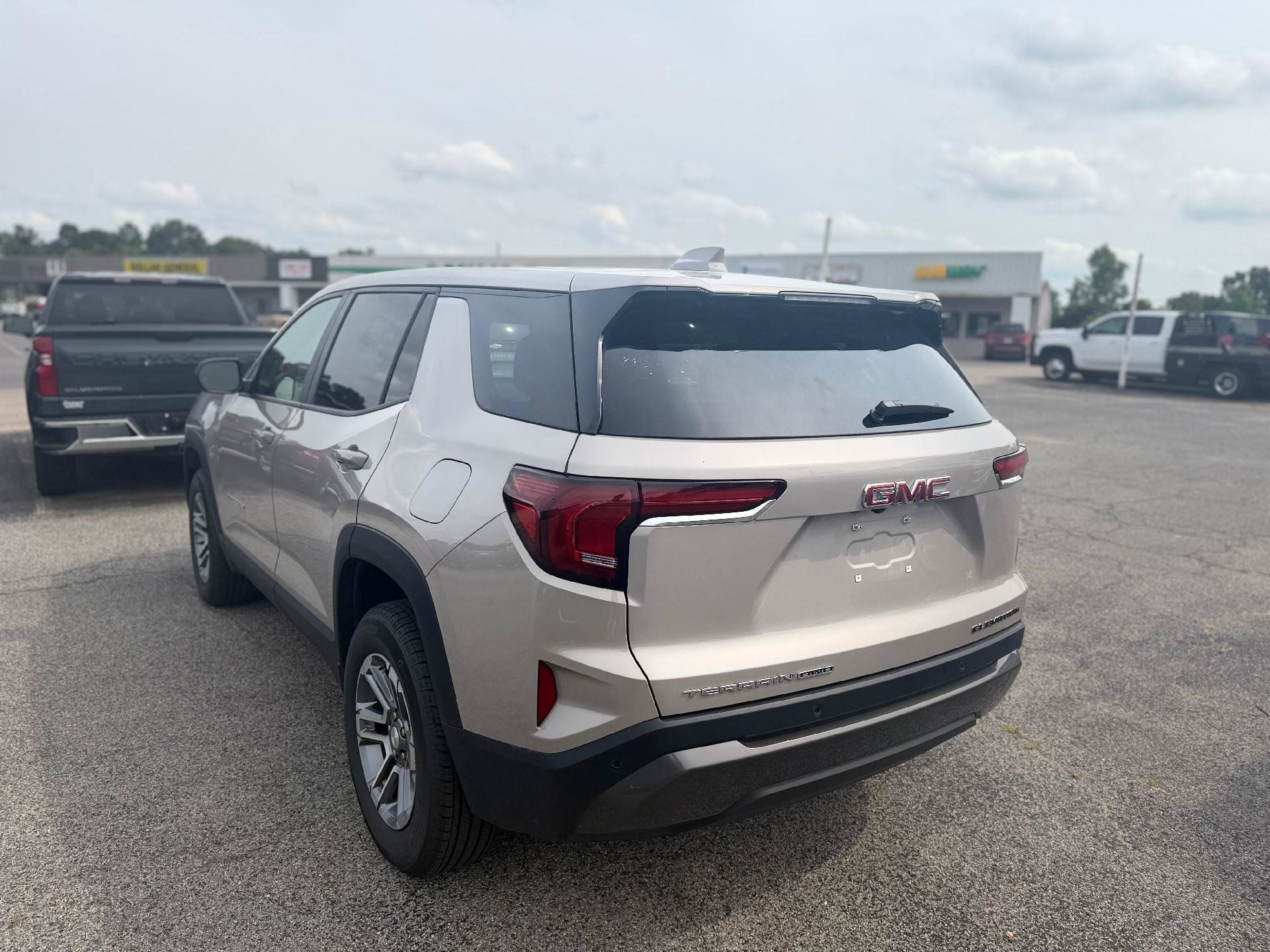 Used 2026 GMC Terrain Elevation AWD/4WD image 5