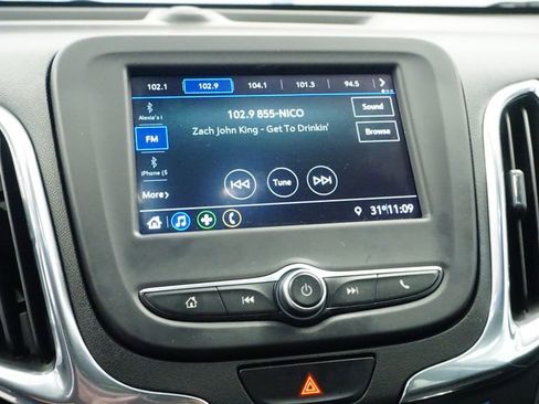 Used 2020 Chevrolet Equinox LT image 35