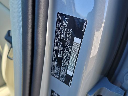 New 2026 Volvo XC60 B5 Ultra w/ Protection Package Premier image 20