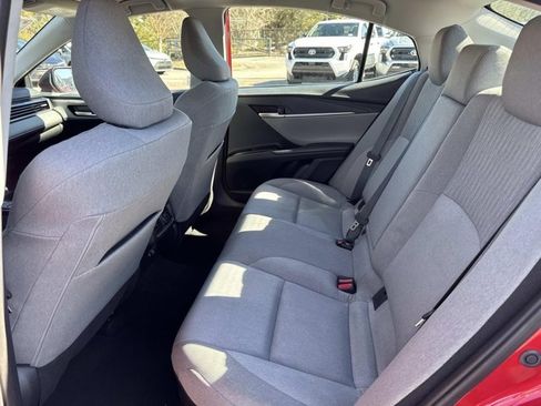 Used 2025 Toyota Camry LE image 14