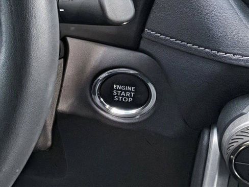 Used 2022 Toyota RAV4 XLE Premium FWD image 17