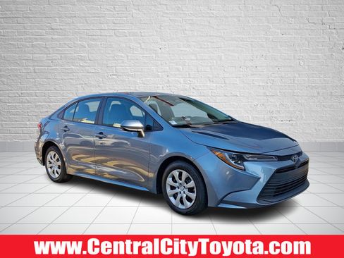 Used 2024 Toyota Corolla LE FWD image 1