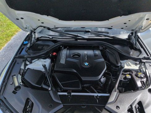 Used 2018 BMW 530i xDrive image 11