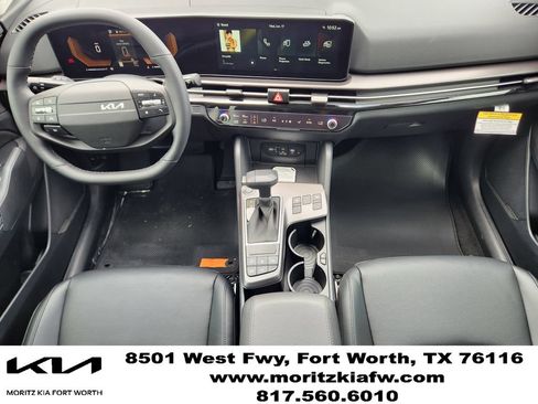 New 2026 Kia Sportage EX FWD image 18