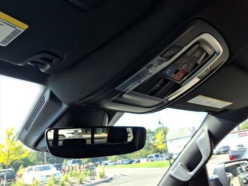 Used 2022 RAM 1500 Limited w/ Body Color Bumper Group image 24