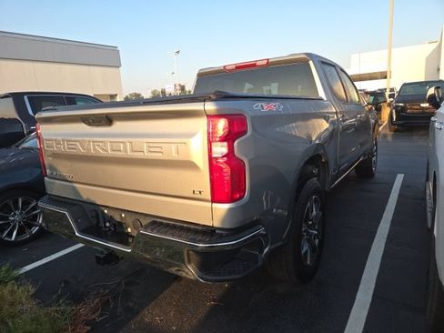 Used 2025 Chevrolet Silverado 1500 LT AWD/4WD image 3