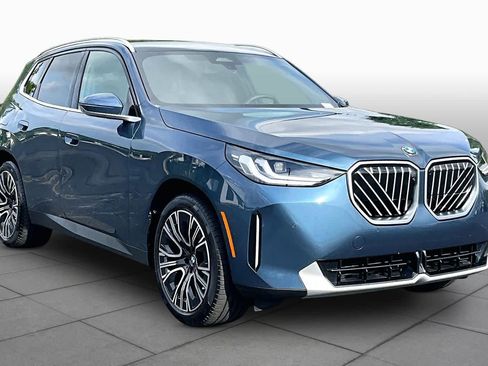 Certified 2026 BMW X3 xDrive30 AWD/4WD image 2