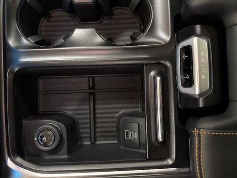 New 2026 Ford Expedition Tremor image 19