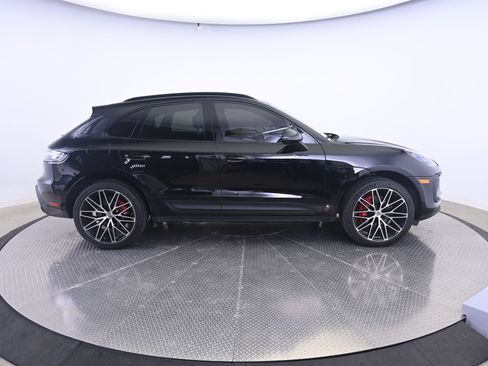 Used 2023 Porsche Macan S AWD/4WD image 8
