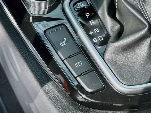 Certified 2024 Kia Seltos EX FWD image 20