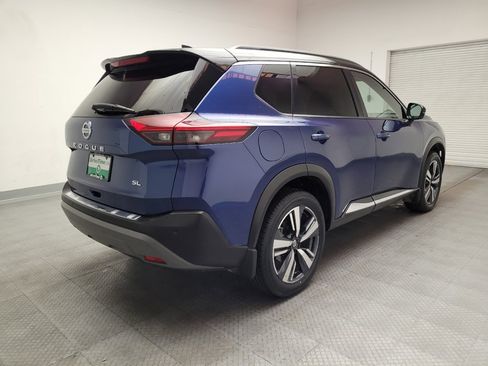 Used 2021 Nissan Rogue SL FWD image 9