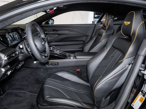 New 2026 Aston Martin V8 Vantage Coupe image 12