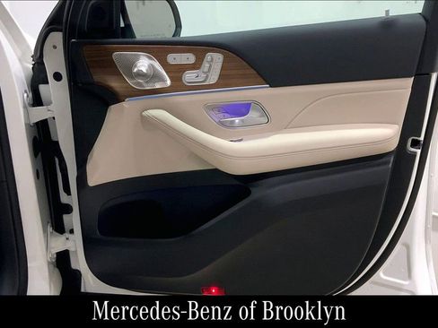 Used 2025 Mercedes-Benz GLE 350 4MATIC image 24