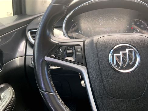 Used 2021 Buick Encore Preferred w/ Safety Package II FWD image 24