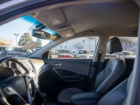 Used 2016 Hyundai Santa Fe Limited image 20