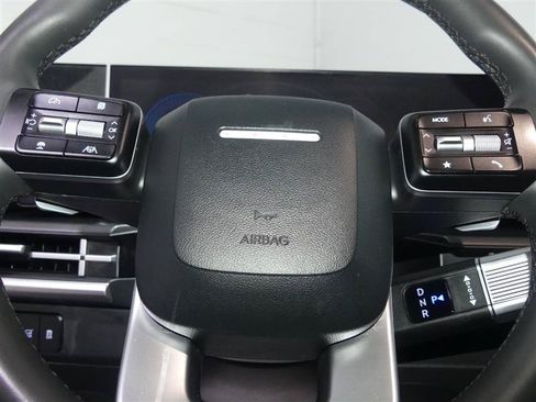 Used 2024 Hyundai Santa Fe SE FWD image 32