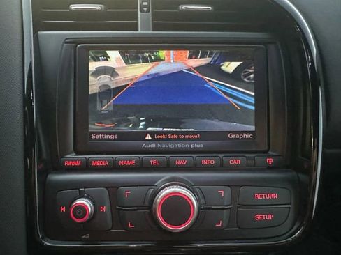 Used 2011 Audi R8 V10 image 26