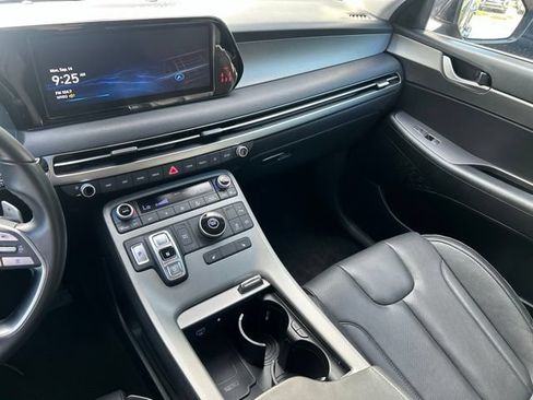 Used 2024 Hyundai Palisade SEL FWD image 12