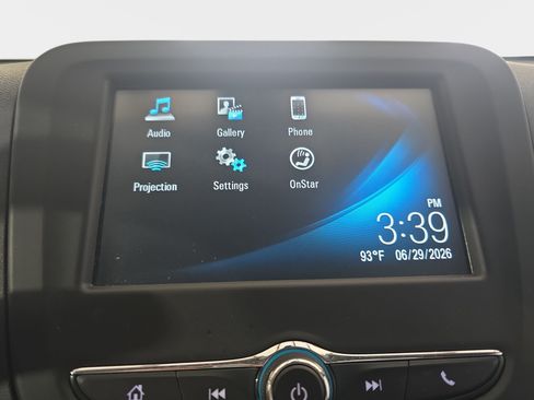 Used 2018 Chevrolet Equinox LT FWD image 18
