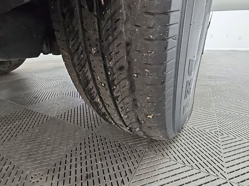 Used 2023 Toyota Tacoma SR image 41