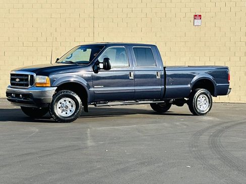 Used 2001 Ford F350 XLT AWD/4WD image 4