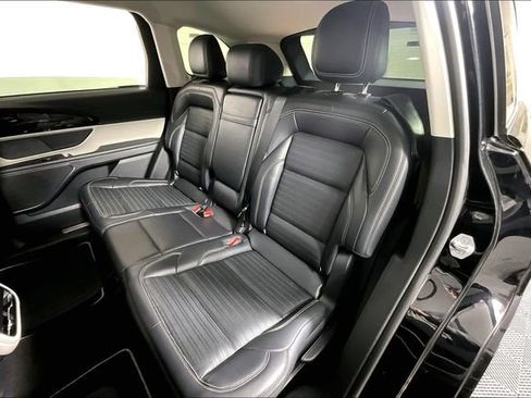 Used 2024 Lincoln Nautilus Reserve image 25