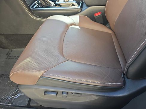 Certified 2024 INFINITI QX80 Premium Select w/ Cargo Package image 17