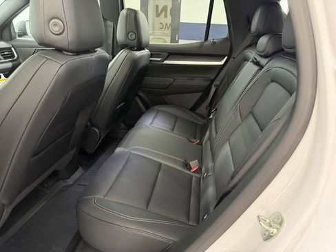 New 2026 GMC Terrain Elevation w/ Elevation Premium Package FWD image 29