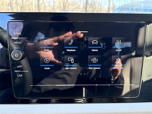 Certified 2025 Volkswagen Jetta S image 15