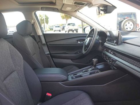 Used 2024 Honda Accord EX image 15