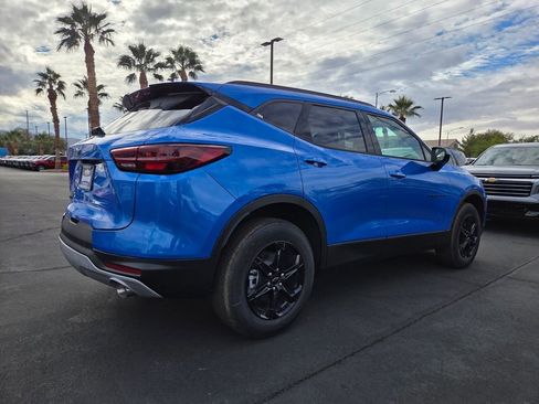 New 2025 Chevrolet Blazer LT image 4
