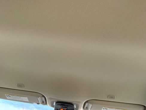 Used 2023 Toyota Corolla LE image 15