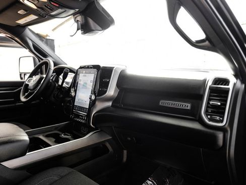 Used 2024 RAM 2500 Big Horn w/ Night Edition image 9