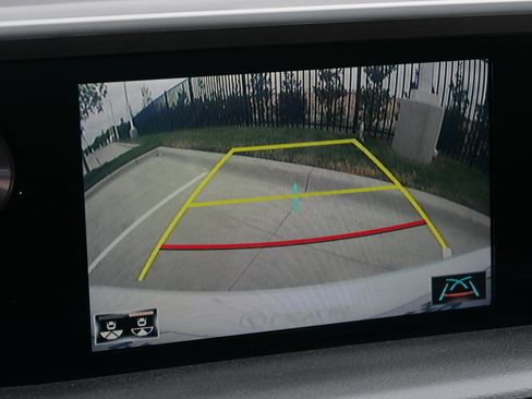 Used 2021 Lexus ES 350 F Sport w/ Protection Package (P3) FWD image 18