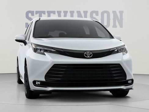 New 2026 Toyota Sienna XLE Woodland Edition AWD/4WD image 16