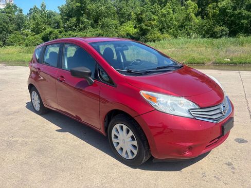 Used 2015 Nissan Versa Note SV FWD image 4